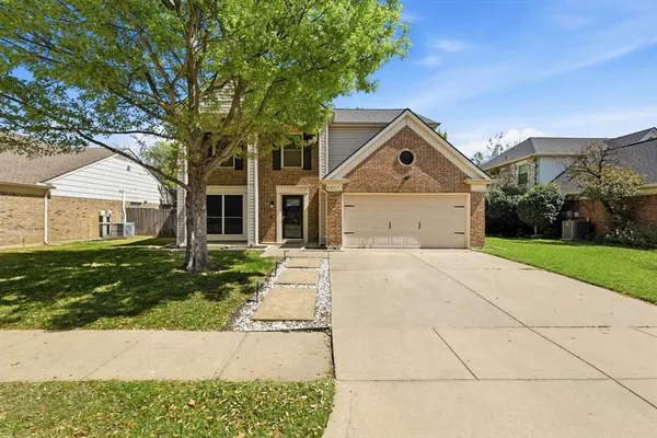 $365,000 | 6824 Wooddale Drive, Watauga, TX 76148