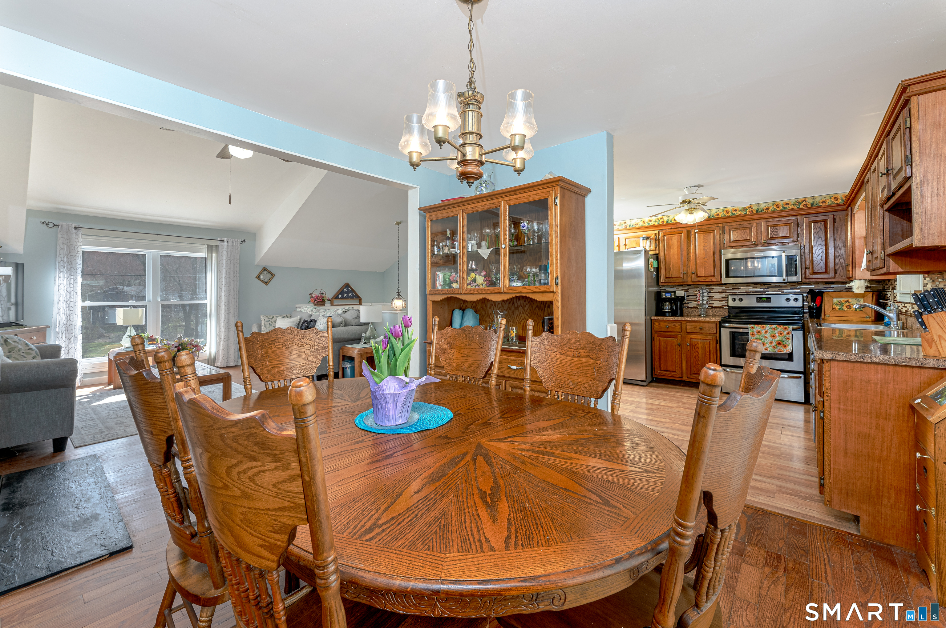 332 Union City Road Naugatuck, CT 06770 - Photo 12 of 33