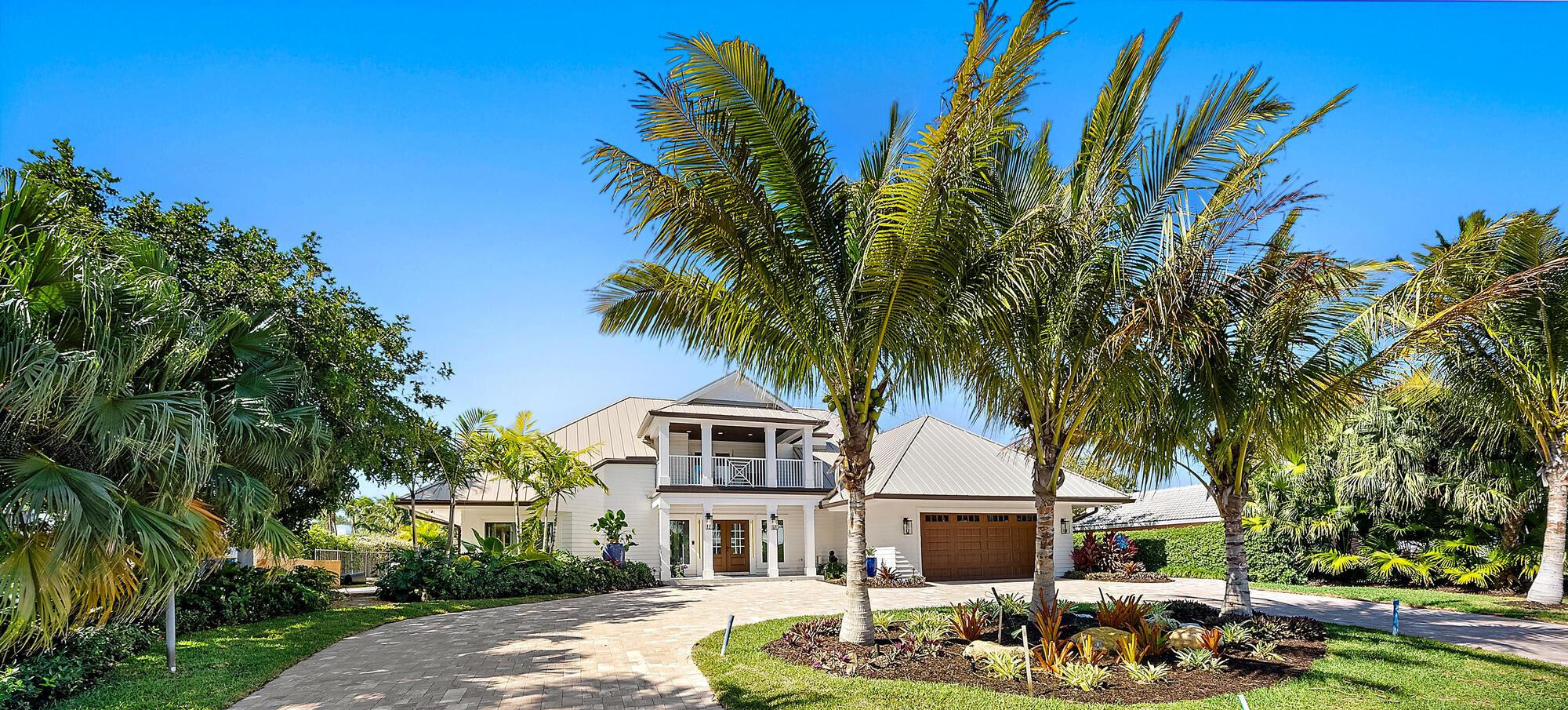 19 Island Road Sewall's Point, FL 34996 - Photo 2 of 50 c00c325c-3dfe-41a0-87e7-cb80813a9179