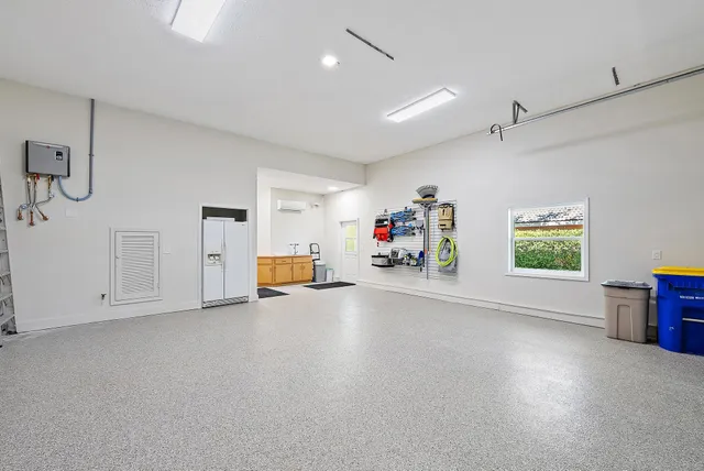 $4,400,000 | 19 Island Road, Sewall's Point, FL 34996