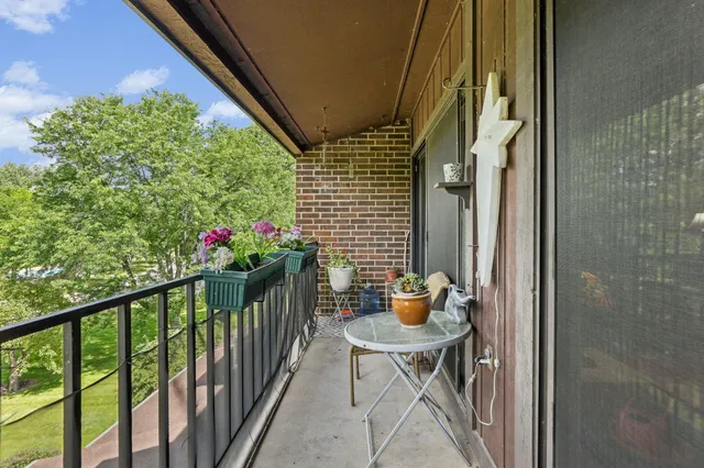 $309,900 | 3108 Creekview Drive, Unit 7, Middleton, WI 53562