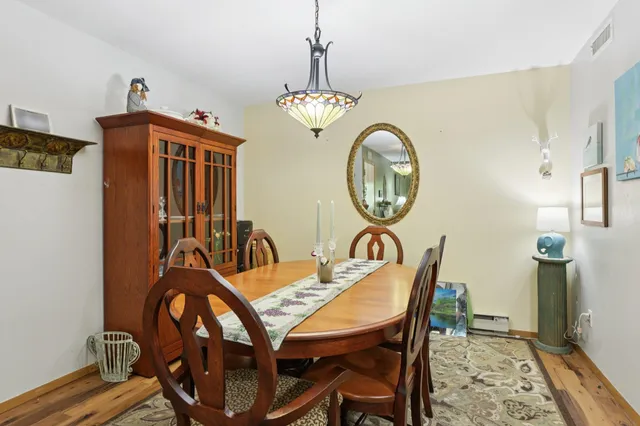 $309,900 | 3108 Creekview Drive, Unit 7, Middleton, WI 53562