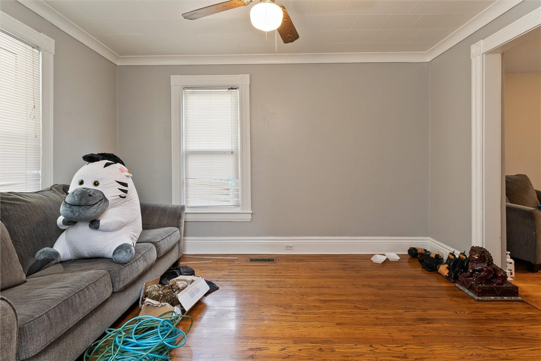 56 Amherst Street Rochester, NY 14607 - Photo 3 of 14