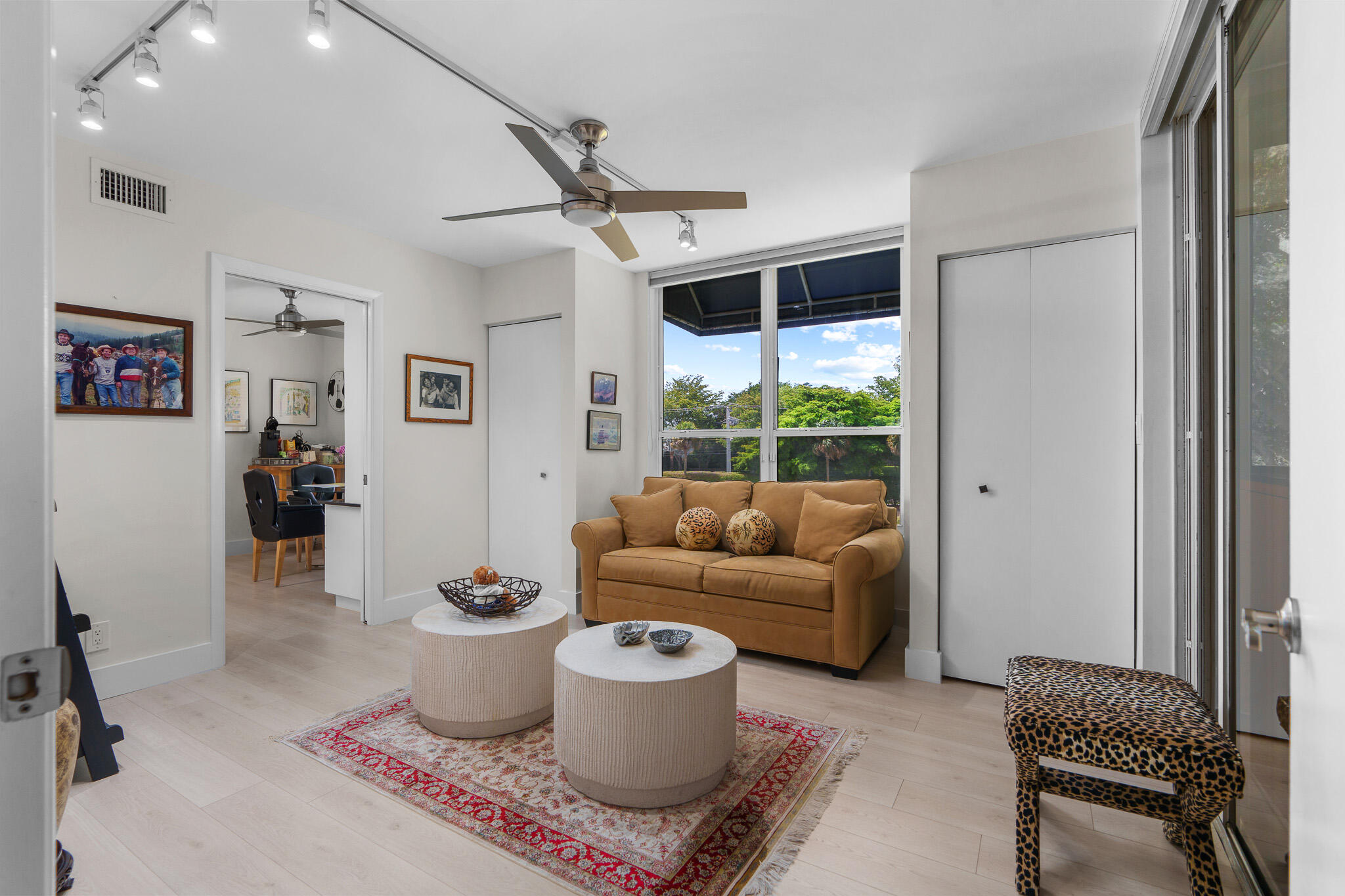 7572 Regency Lake Drive, Unit 302 Boca Raton, FL 33433 - Photo 11 of 58 DSC07859
