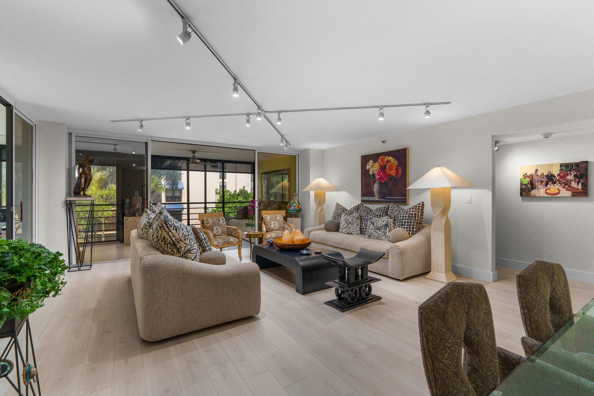 7572 Regency Lake Drive, Unit 302 Boca Raton, FL 33433 - Photo 16 of 58 DSC07798