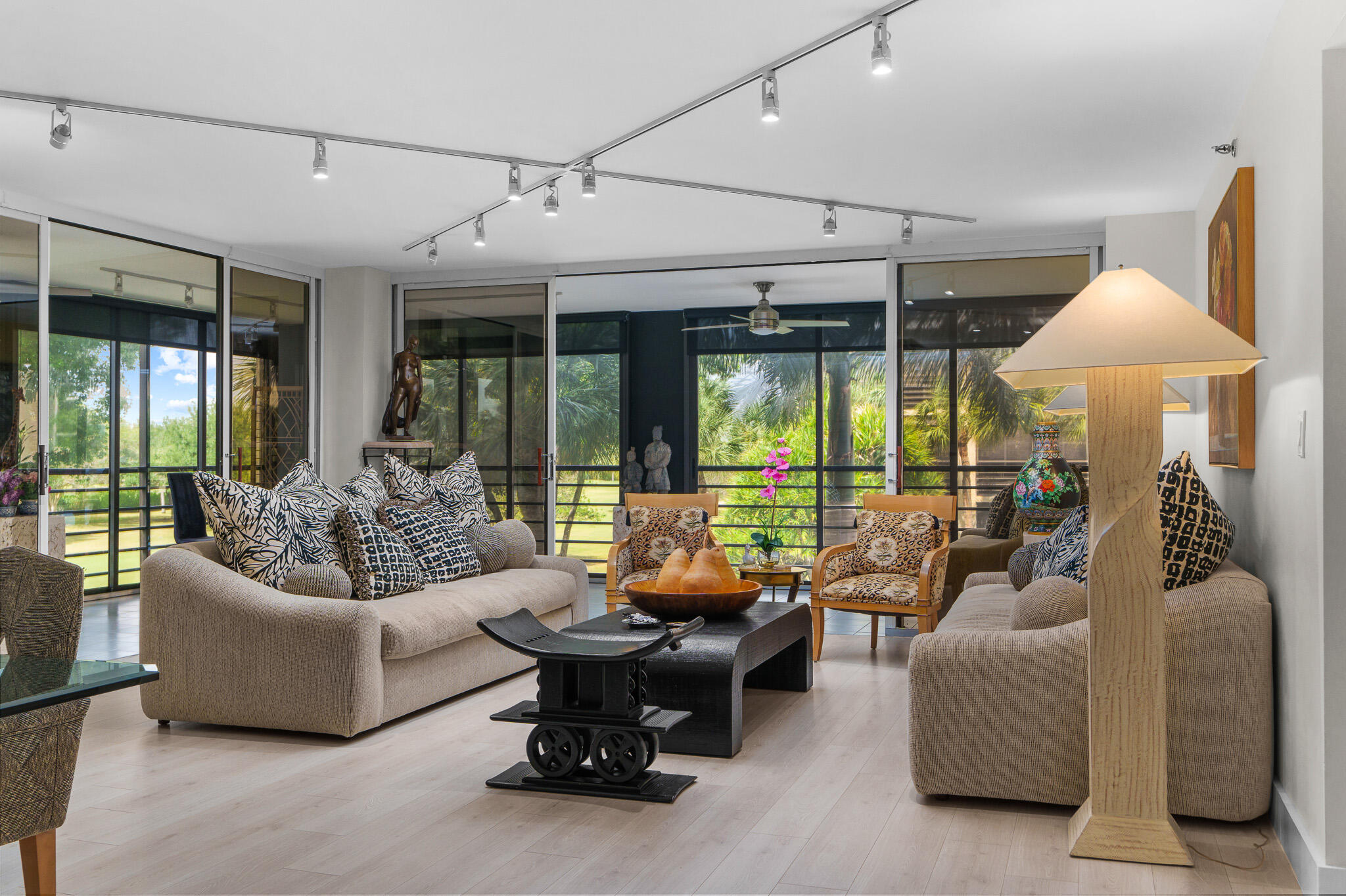 7572 Regency Lake Drive, Unit 302 Boca Raton, FL 33433 - Photo 17 of 58 DSC07786