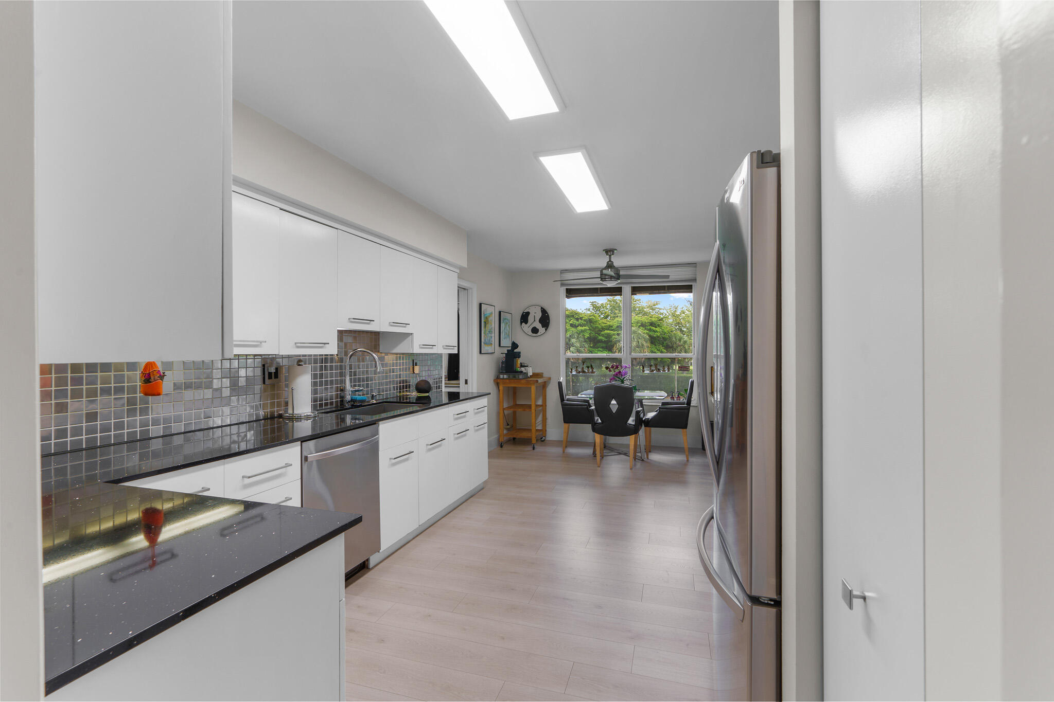 7572 Regency Lake Drive, Unit 302 Boca Raton, FL 33433 - Photo 6 of 58 DSC07882