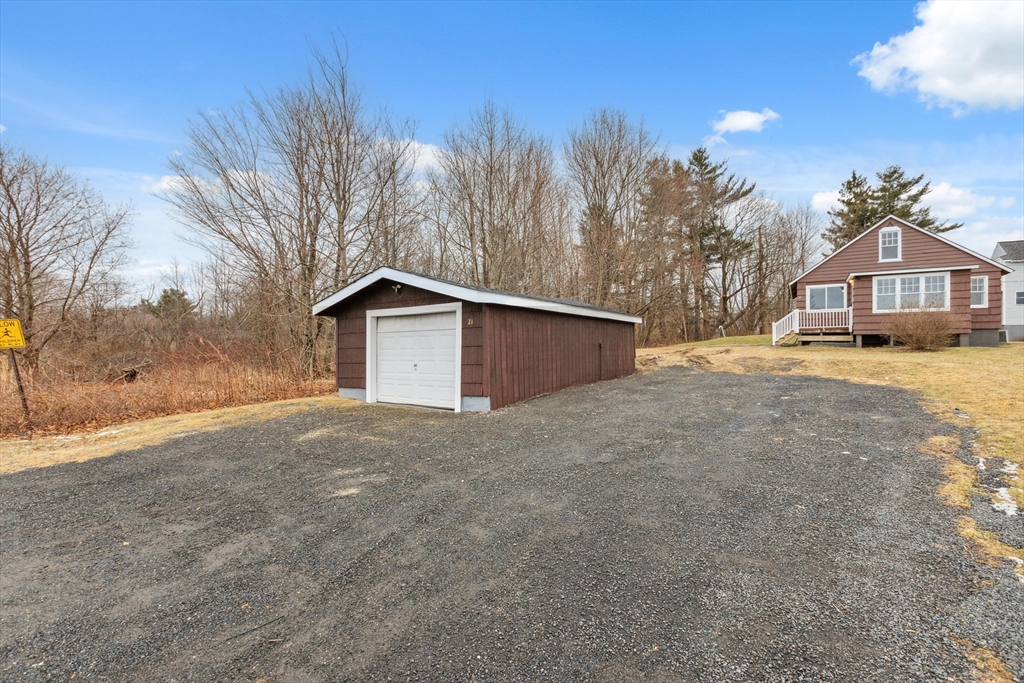 21 Kaolin Road Blandford, MA 01008 - Photo 10 of 10 Gallery Image 10