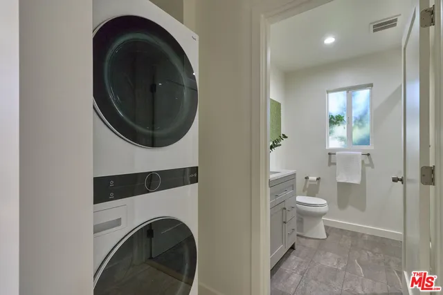 $1,549,000 | 4211 Woodland Avenue, Burbank, CA 91505