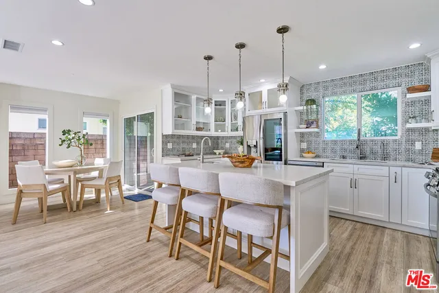 $1,549,000 | 4211 Woodland Avenue, Burbank, CA 91505