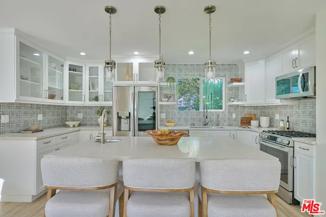 $1,549,000 | 4211 Woodland Avenue, Burbank, CA 91505