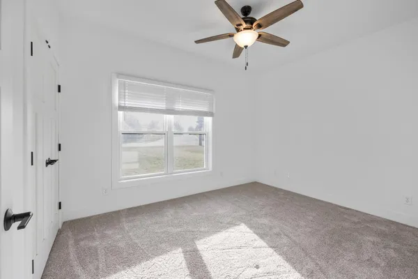 $259,000 | 800 Elm Drive, Fairfax, MN 55332