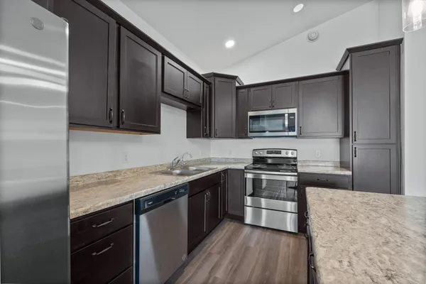 $259,000 | 800 Elm Drive, Fairfax, MN 55332