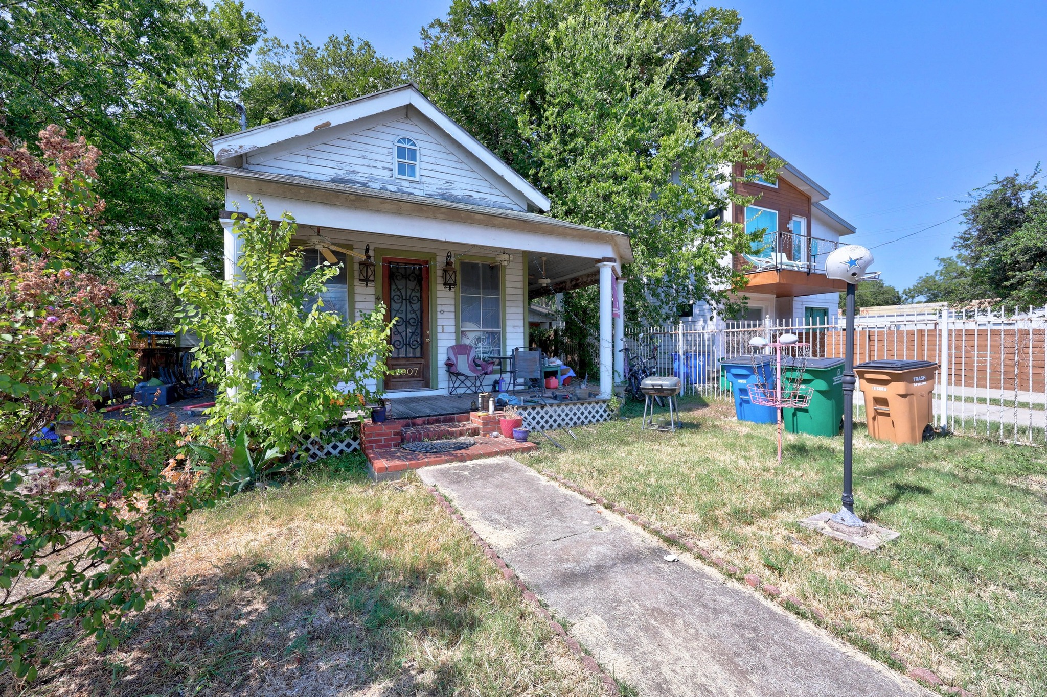 2907 East 5th Street Austin, TX 78702 - Photo 2 of 22 a view of outdoor space yard and patio