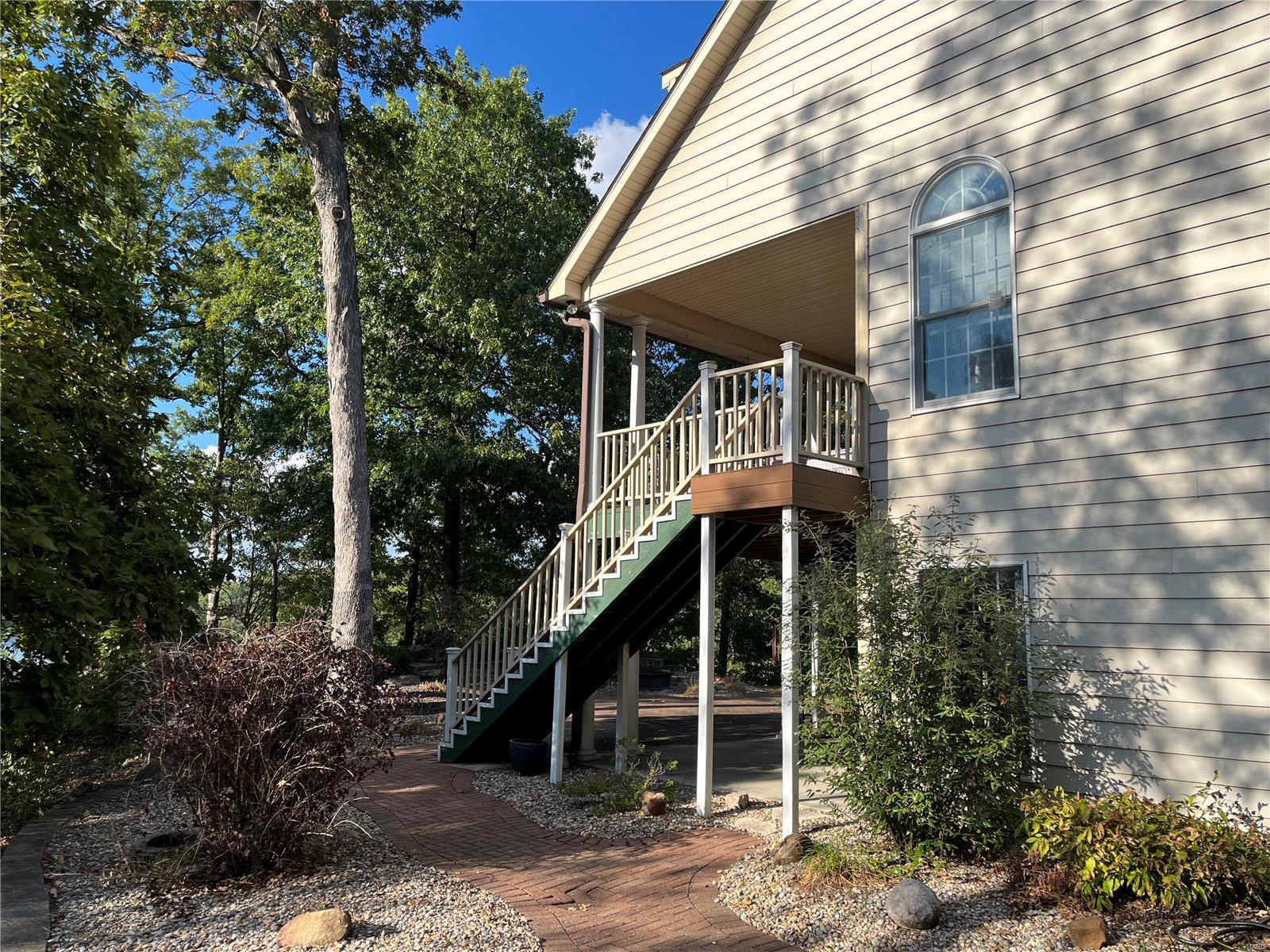 2920 Bono Road Staunton, IL 62088 - Photo 5 of 56