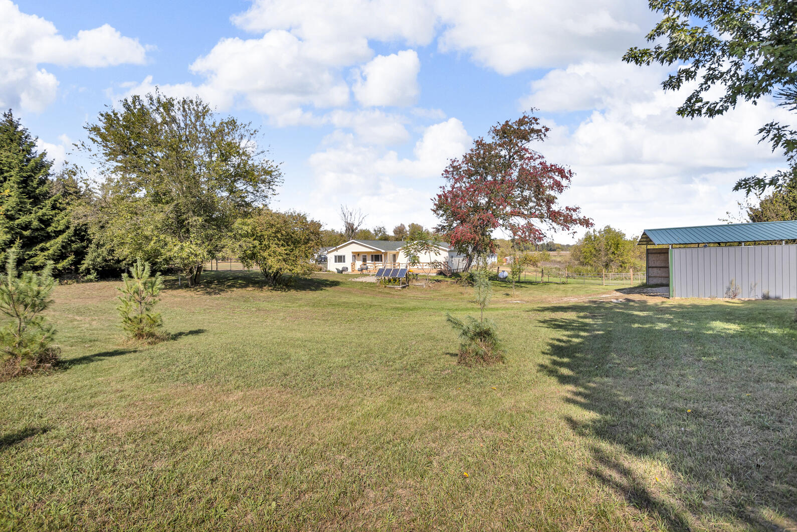 7762 Coon Hill Road Munith, MI 49259 - Photo 3 of 34 0N0A6123