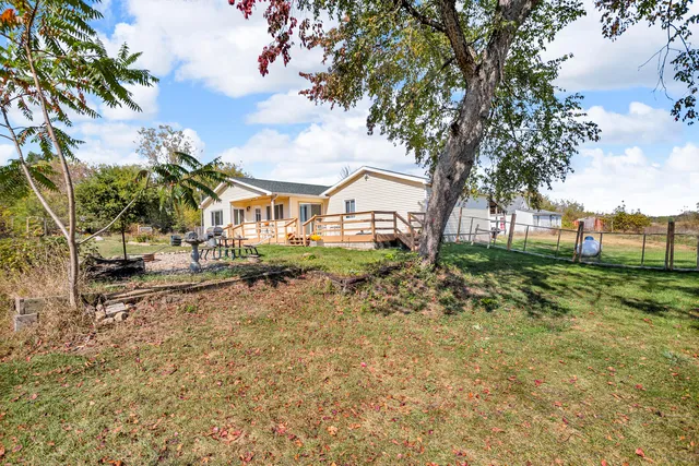 $236,900 | 7762 Coon Hill Road, Munith, MI 49259