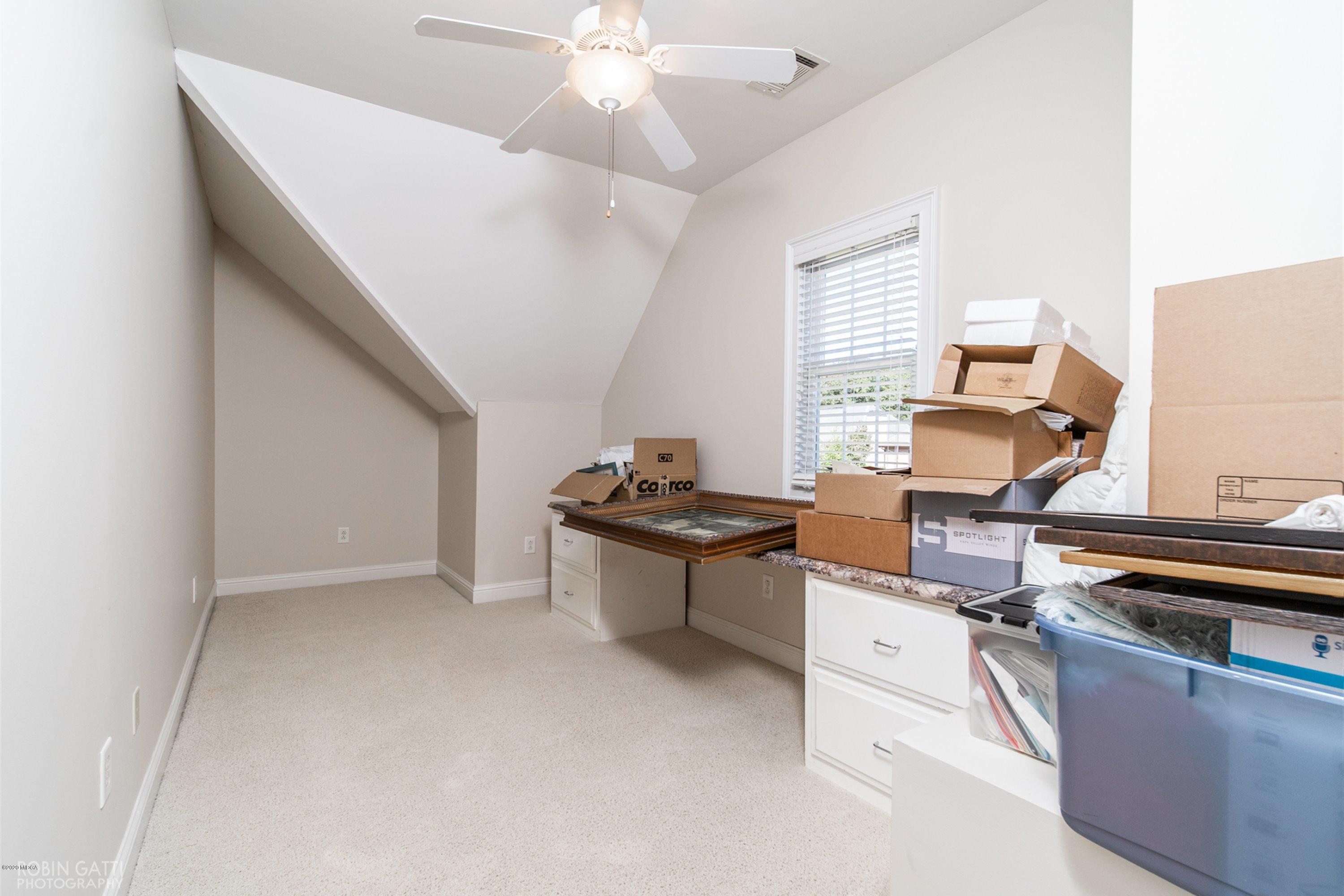 5022 Tucker Ridge Macon, GA 31210 - Photo 23 of 38 a living room with furniture and a window