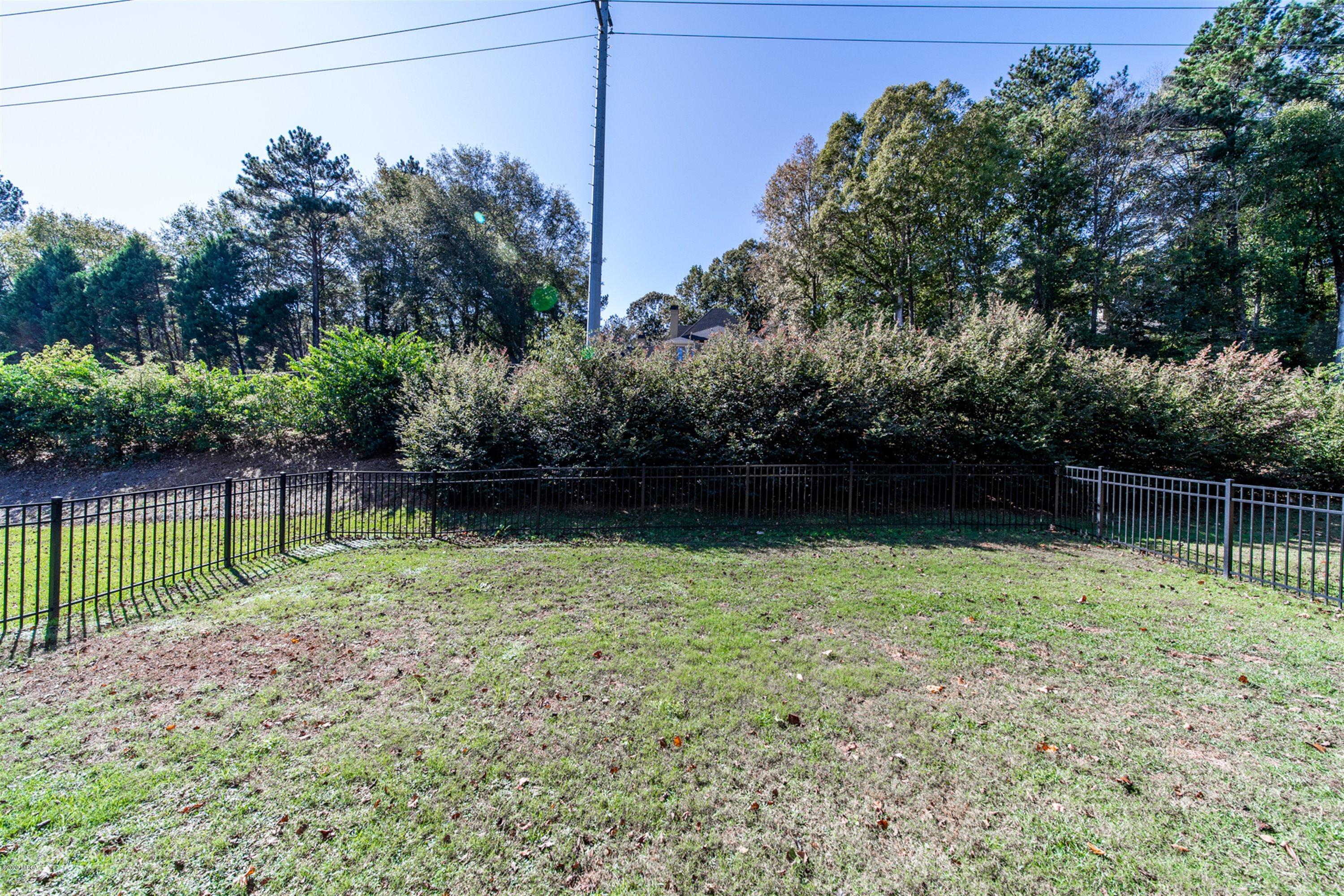 5022 Tucker Ridge Macon, GA 31210 - Photo 36 of 38 a backyard of a house