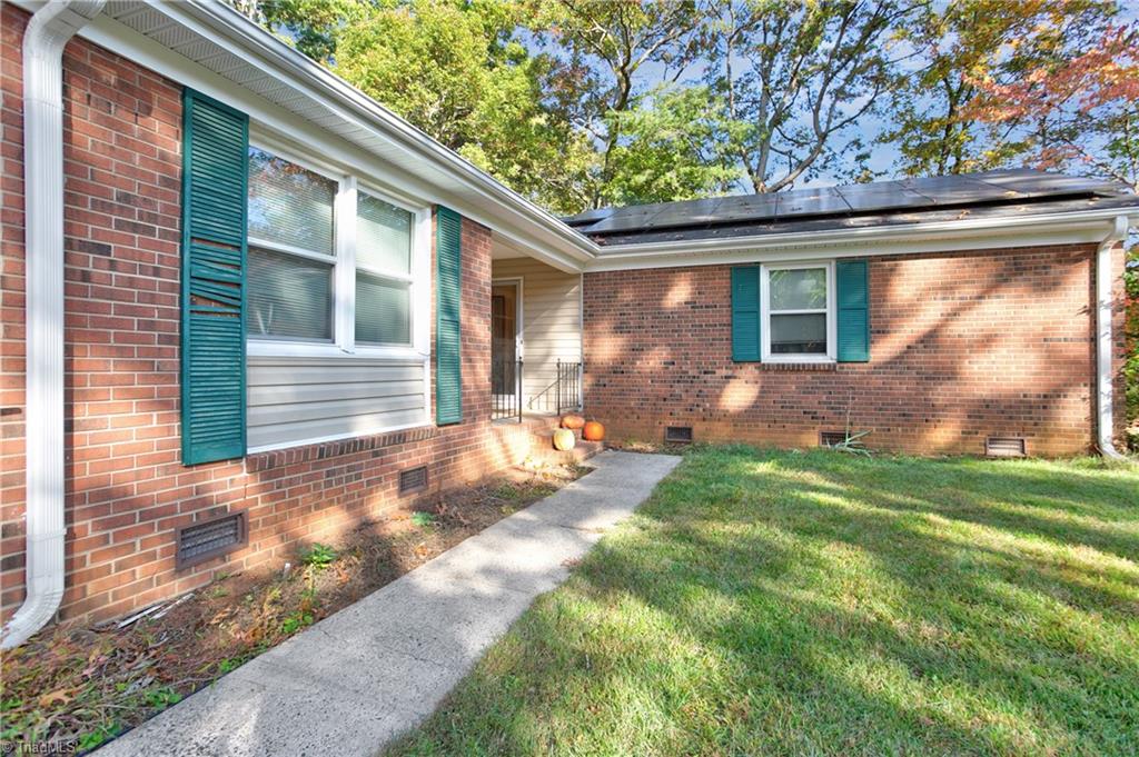 731 Bundaberg Lane Rural Hall, NC 27045 - Photo 3 of 35 Gallery Image 3