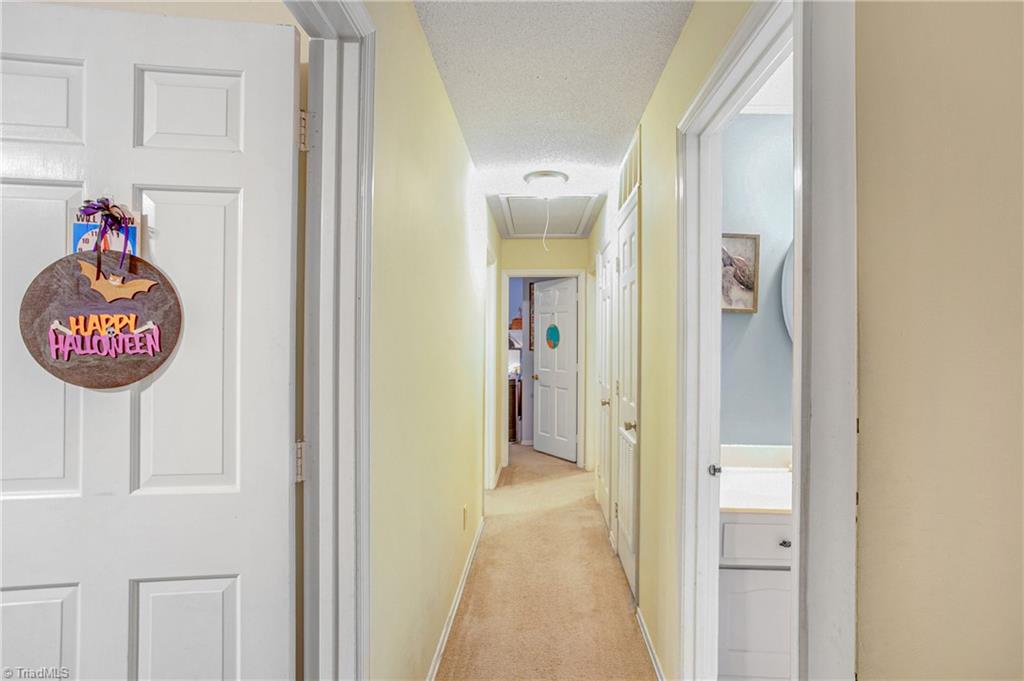 731 Bundaberg Lane Rural Hall, NC 27045 - Photo 8 of 35 Gallery Image 8