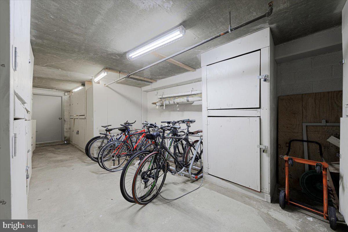1029 North Stuart Street, Unit 704 Arlington, VA 22201 - Photo 34 of 44