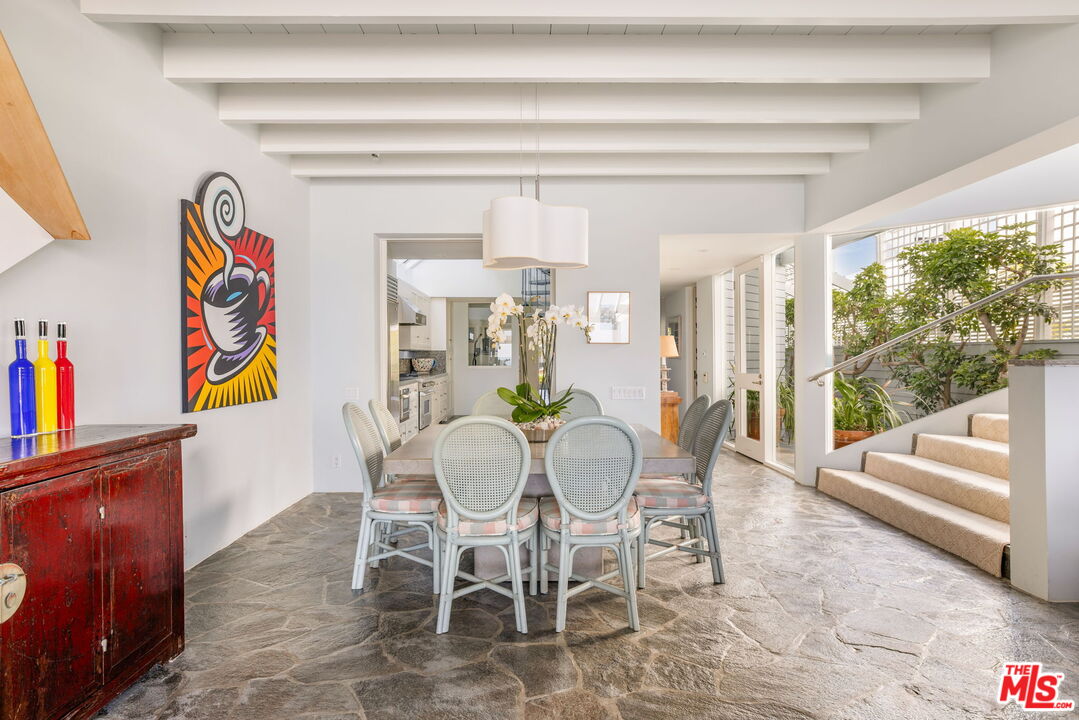 23758 Malibu Road Malibu, CA 90265 - Photo 17 of 36