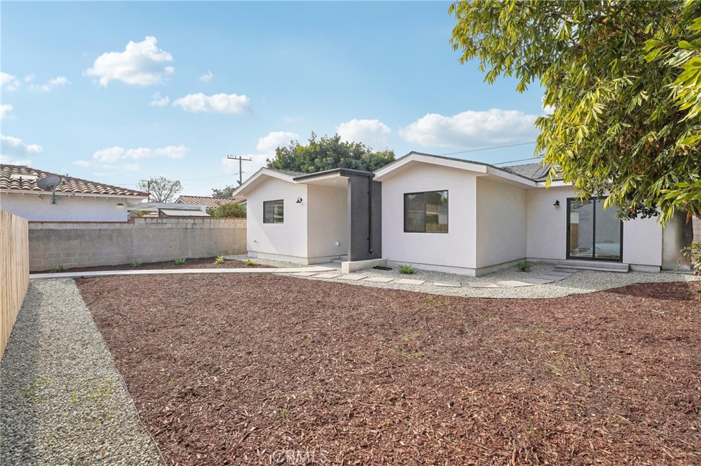 9203 Chaney Avenue Downey, CA 90240 - Photo 28 of 52