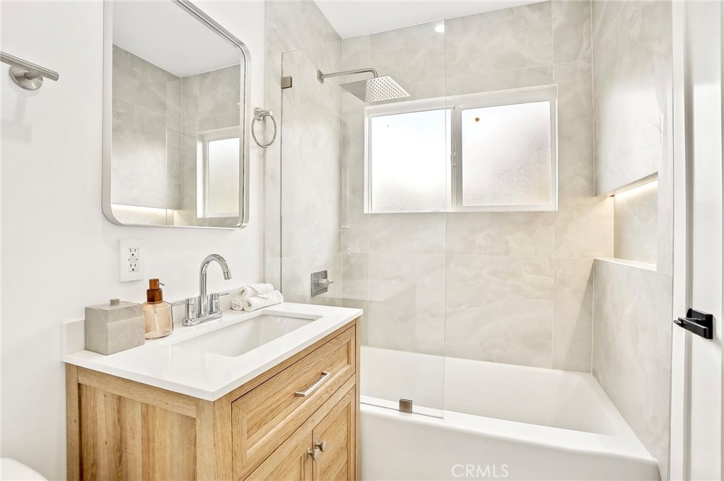 9203 Chaney Avenue Downey, CA 90240 - Photo 42 of 52