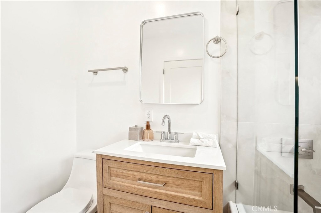 9203 Chaney Avenue Downey, CA 90240 - Photo 47 of 52