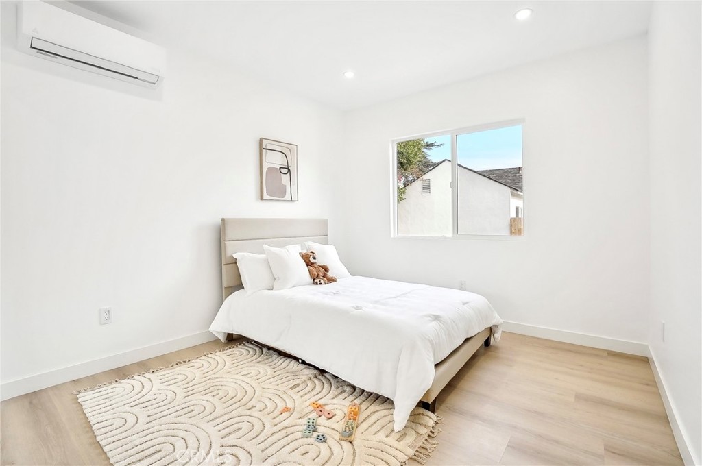 9203 Chaney Avenue Downey, CA 90240 - Photo 48 of 52