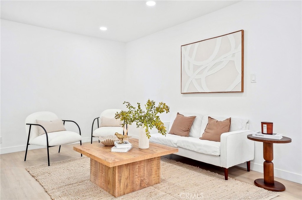 9203 Chaney Avenue Downey, CA 90240 - Photo 7 of 52