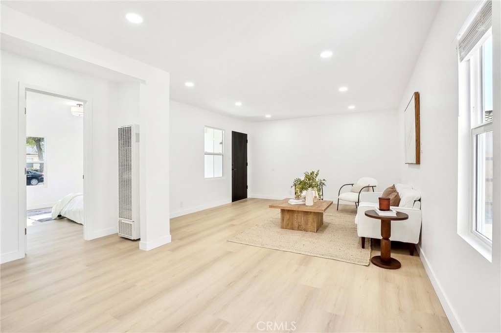 9203 Chaney Avenue Downey, CA 90240 - Photo 9 of 52