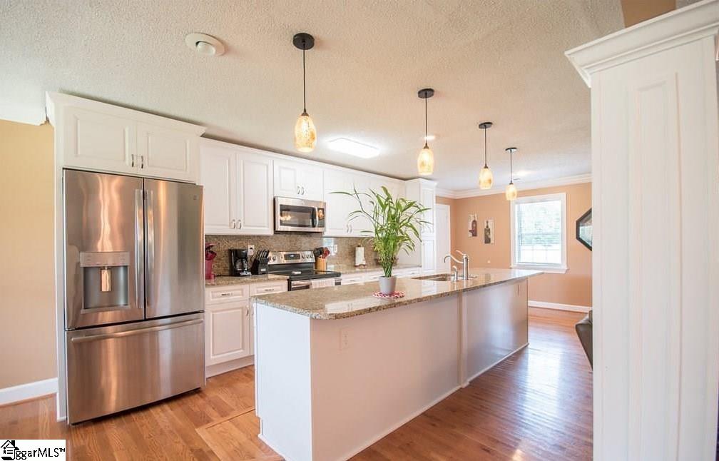 298 Barker Road Simpsonville, SC 29680 - Photo 12 of 22 Gallery Image 12