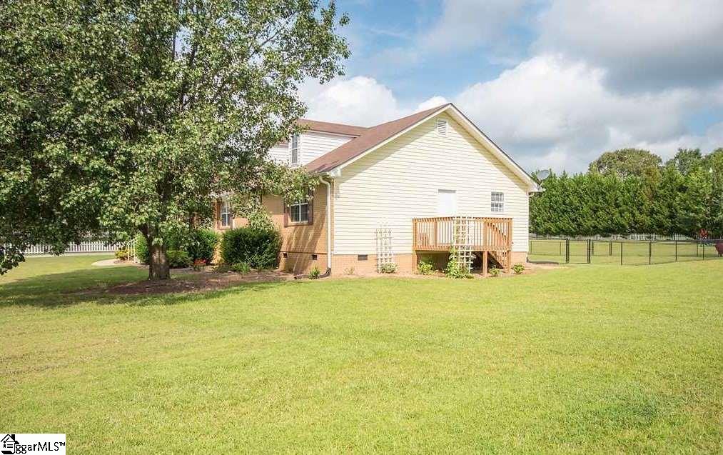 298 Barker Road Simpsonville, SC 29680 - Photo 5 of 22 Gallery Image 5