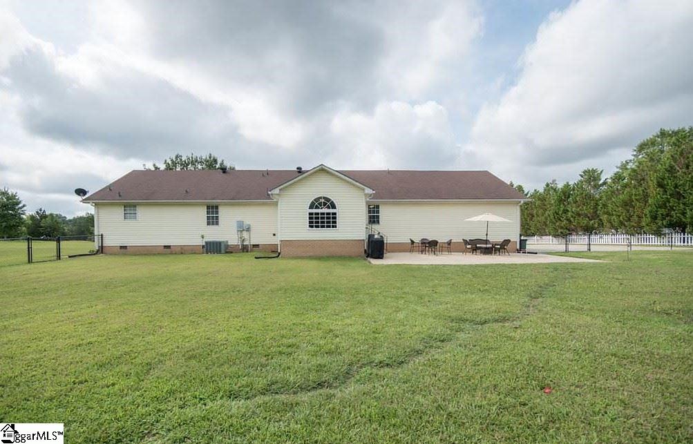 298 Barker Road Simpsonville, SC 29680 - Photo 7 of 22 Gallery Image 7