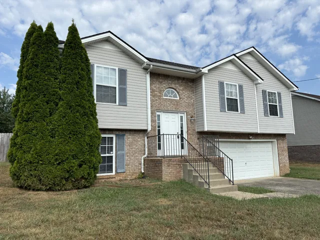 $1,825 | 3404 Queensbury Road, Clarksville, TN 37042