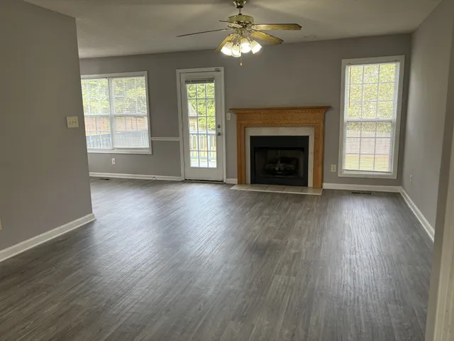 $1,825 | 3404 Queensbury Road, Clarksville, TN 37042