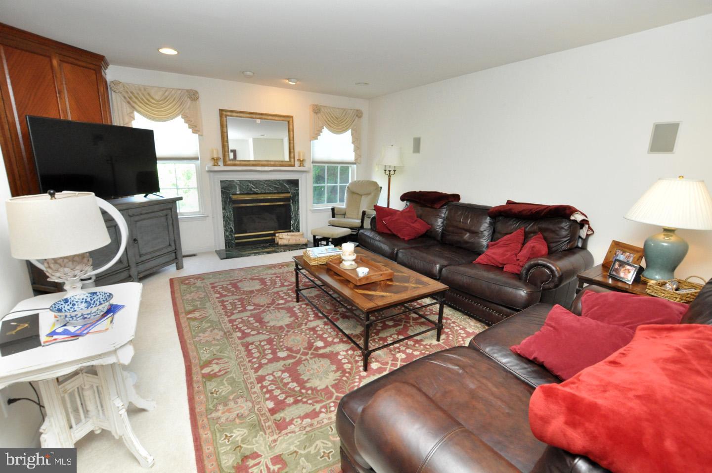 46 Palmer Drive Moorestown, NJ 08057 - Photo 7 of 23 Spacious Family Room with