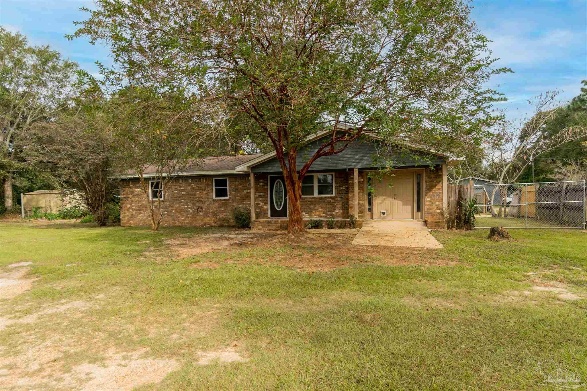 460 Tall Pines Road Cantonment, FL 32533 - Photo 2 of 33 Gallery Image 2