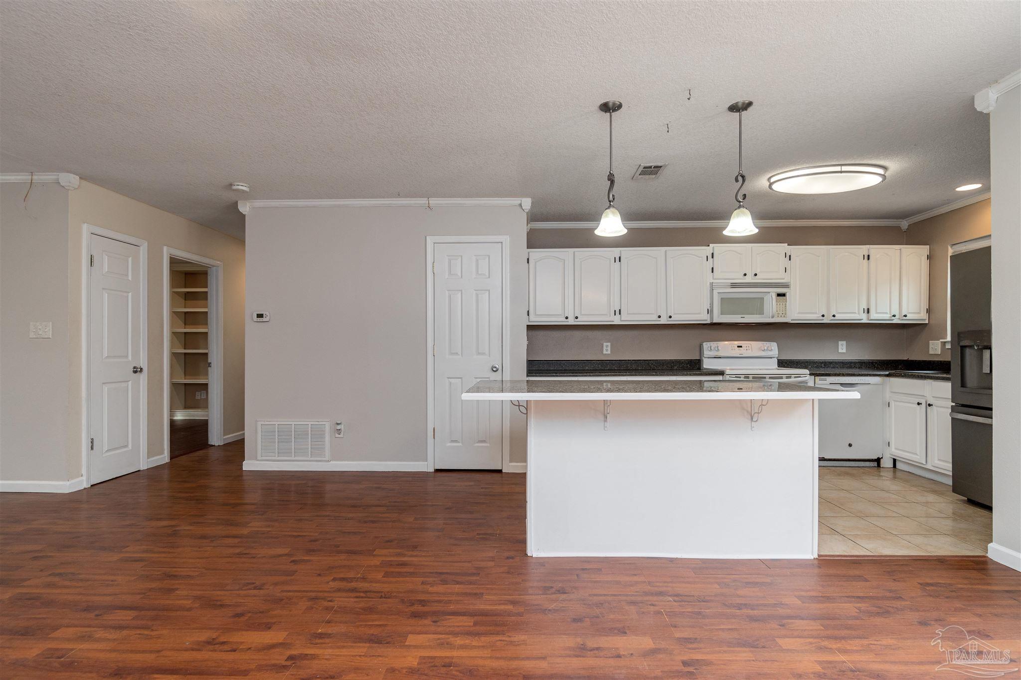 460 Tall Pines Road Cantonment, FL 32533 - Photo 15 of 33 Gallery Image 15