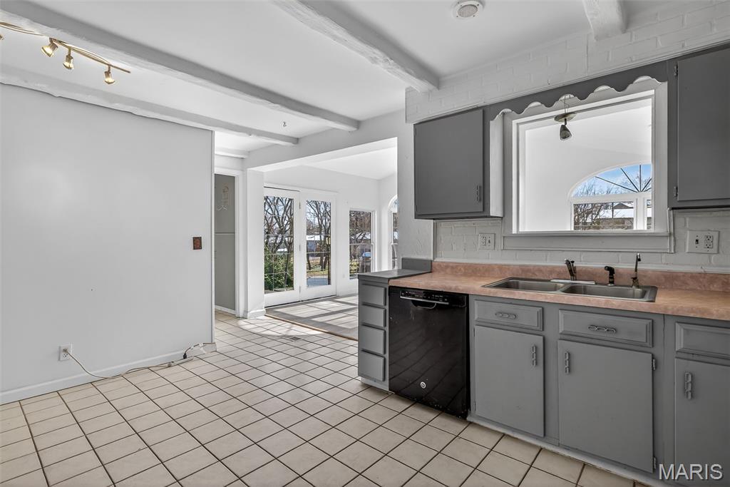 1306 Horine Road Festus, MO 63028 - Photo 8 of 24