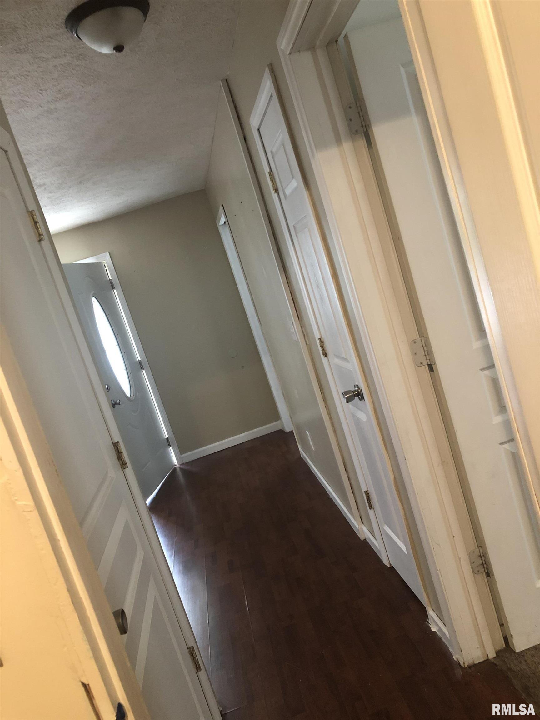 614 North Daniels Avenue Springfield, IL 62702 - Photo 9 of 18 Gallery Image 9