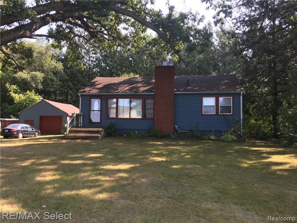 11028 Neff Road Clio, MI 48420 - Photo 1 of 6 063.JPG