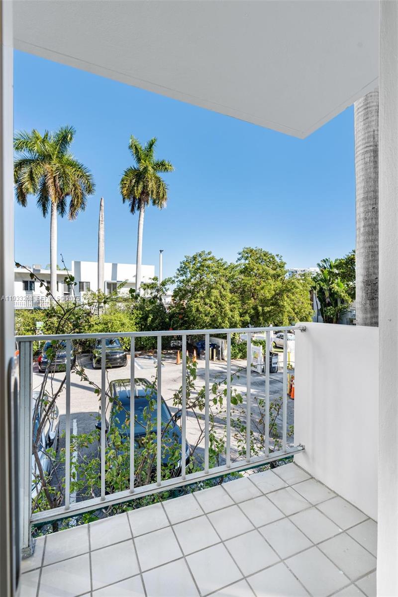 1820 James Avenue, Unit 2A Miami Beach, FL 33139 - Photo 20 of 53
