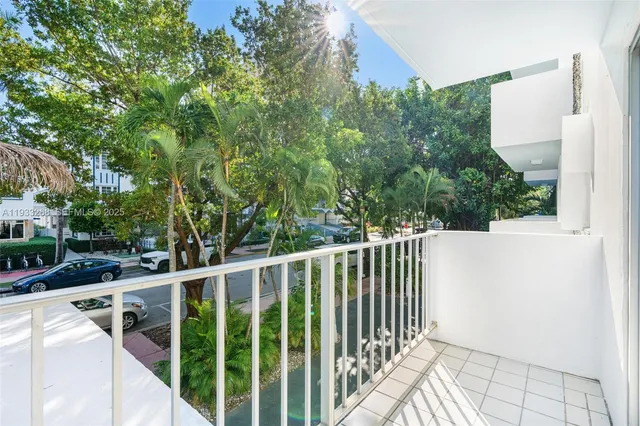 $475,000 | 1820 James Avenue, Unit 2A, Miami Beach, FL 33139