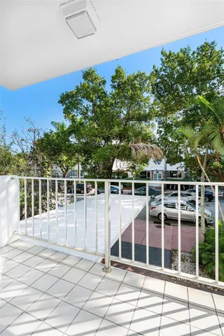 $475,000 | 1820 James Avenue, Unit 2A, Miami Beach, FL 33139