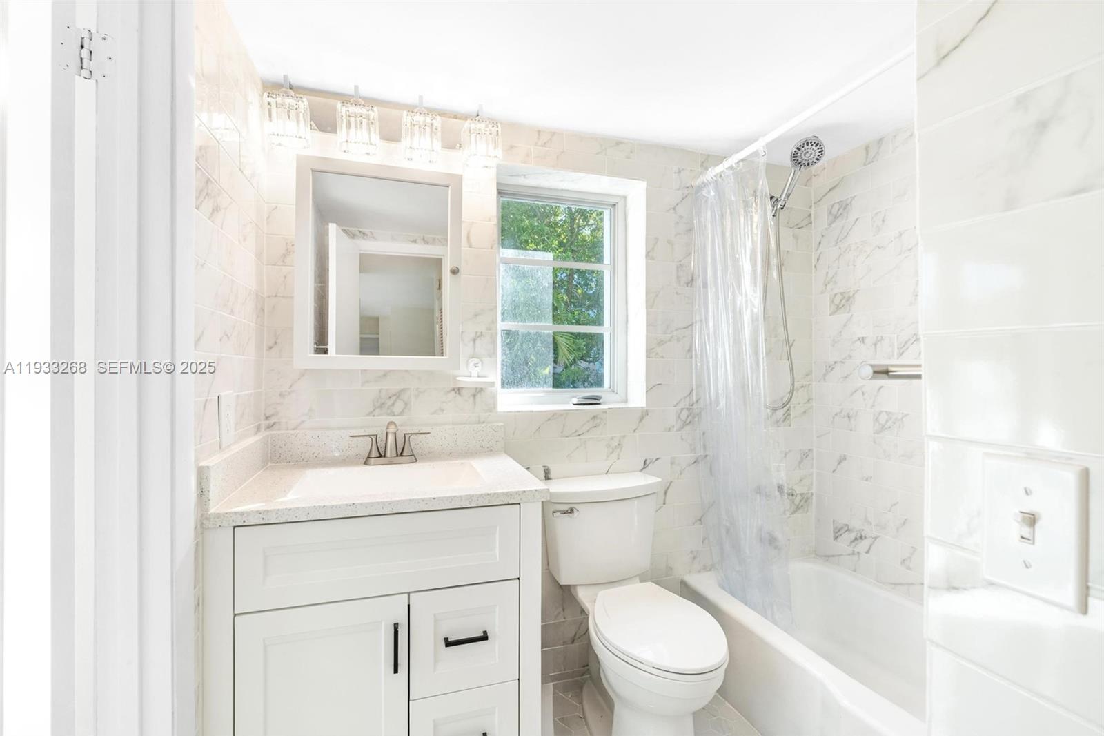 1820 James Avenue, Unit 2A Miami Beach, FL 33139 - Photo 24 of 53