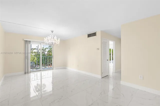 $475,000 | 1820 James Avenue, Unit 2A, Miami Beach, FL 33139