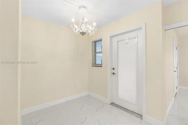 $475,000 | 1820 James Avenue, Unit 2A, Miami Beach, FL 33139